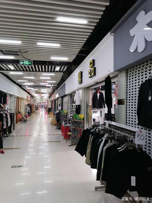 濟寧地下步行商業街 全省最長，市民消暑購物與鞋帽淘寶的清涼勝地